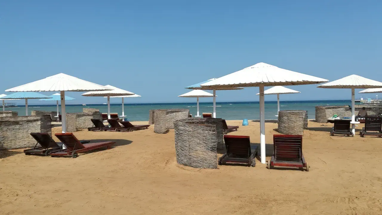 الفندق فاروه أزور ريزورت - الغردقة